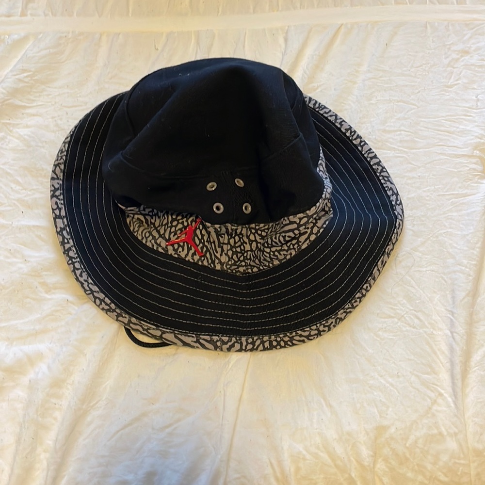 Nike floppy hat